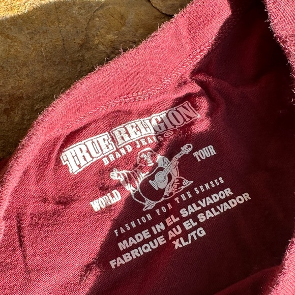 True Religion Tshirt Black Red Mens Size XL - Picture 5 of 6